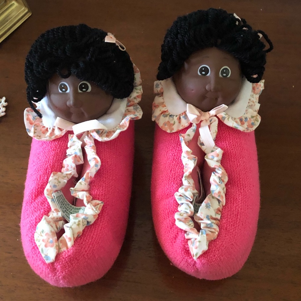 Extremely Rare Cabbage Patch Doll Slippers- 499 $40 or $35 w/offer